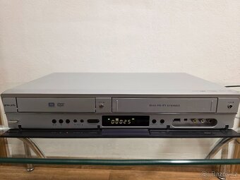 GPX VCR /DVD recorder DVR9495-DVB-T(USB,HDMI) - 3