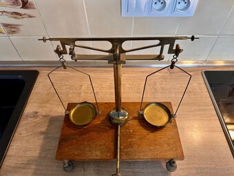 Laboratorní váhy - Starožitné - 3