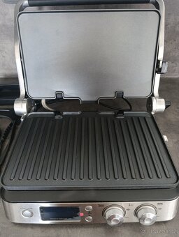 El. gril DeLonghi - 3