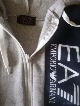 mikina zn. Emporio Armani EA7 - 3