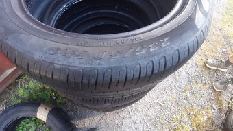 235/50/19 PIRELLI letní 8mm - 3