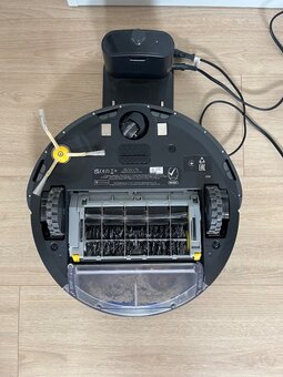 Robotický vysavač iRobot Roomba - 3