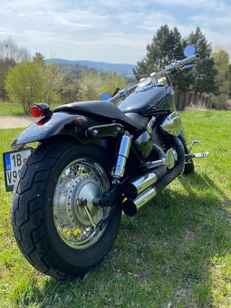 Honda Shadow VT750C - 3