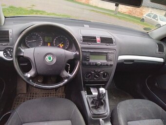 Škoda Octavia 1.6 mpi - 3