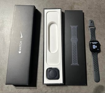 Apple Watch 7 Nike - 3