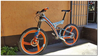 Horské kolo Votec C9 Light Porsche Gulf, DH, Spengle Carbon, - 3