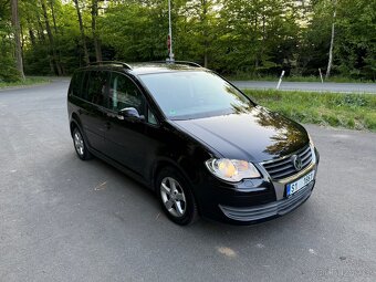 Volkswagen Touran 2.0 TDI 103kw - Klima,Navi - 3