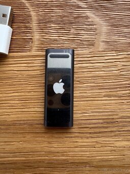 Apple iPod Shuffle 3. gen - 3