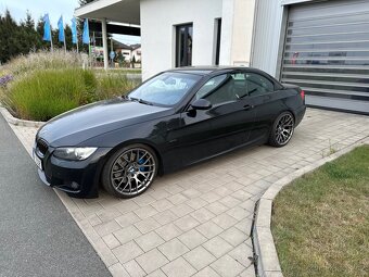 BMW e93 335i - 3
