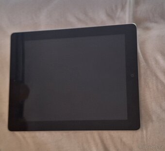 iPad 4th Gen - 3