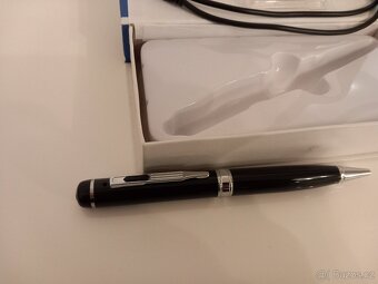 Pero s kamerou FULL HD + 2GB microSD karta - 3