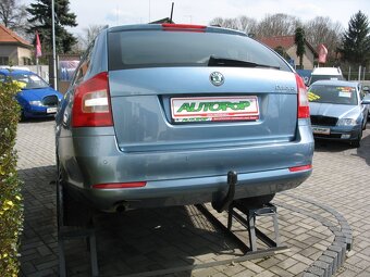 Octavia combi II 1,2 TSi-77 kW, 178.000,-Kč - 3