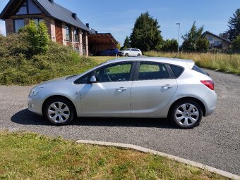 OPEL Astra J - 3