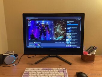 💻 Lenovo All-in-One PC - 3