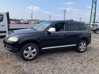Volkswagen Touareg 3.0TDI A/T 4x4 - 3