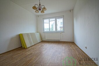 Pronájem bytové jednotky 3+1 ve městě Javorník - 3