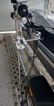 Držák echolotu - sondy, sonar, člun, loď, LiveSonar Holder - 3