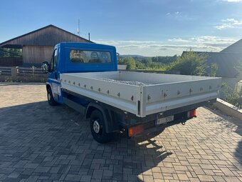 Peugeot Boxer Valník 2,2 HDi 88kW 121tKM 2010 - 3