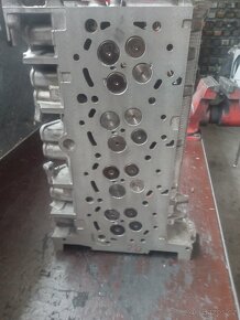 Hlava motoru 2.2 TDCi - 3