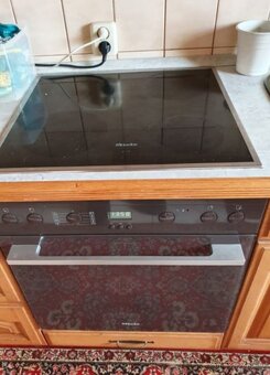 Venkovská dubová kuchyně se spotřebiči,5639 - 3