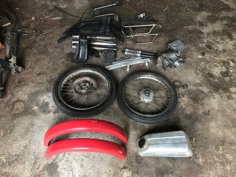 Prodám babettu na náhradní díly 210 - 3