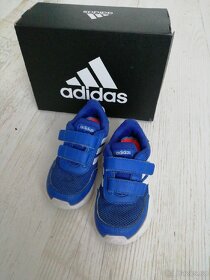 Tenisky Adidas Tensaur. Vel 26. - 3