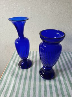 Starožitná váza - kobaltové sklo Tasice - 3