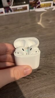 Apple Airpods - 3