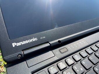 vojenský Panasonic CF-54 - 6.gen CPU / COM port / 4G LTE - 3