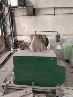 Ohýbačka plechu motorová XOM 2000/6 - 3