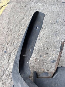 Predni zasterky Ford Transit 2000-2013 - 3