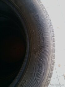 Prodám celoroční pneu 235/55 R17 Michelin - 3
