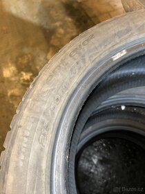 Prodam pneu zimni hankook 215/50 R17 - 3