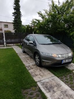 Civic najeto 161 tis.km - 3