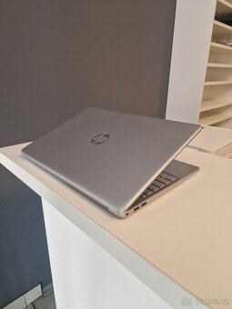 HP Laptop 15s-fq1901nc - 3