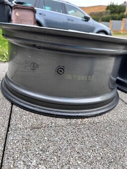 ALU kola Audi E-7,5Jx18H2 ET29 - 3