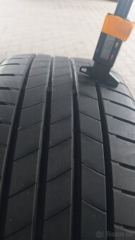 Prodám 2 x letní pneu Bridgestone 225/40/19 - 3
