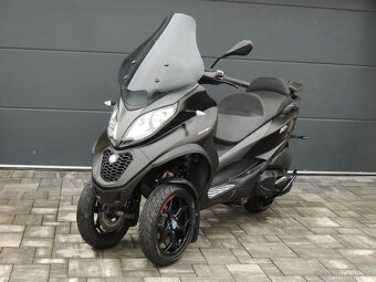 PIAGGIO MP3 500 HPE 2021 ABS ASR ZPÁTEČKA ,,B" řidičák - 3
