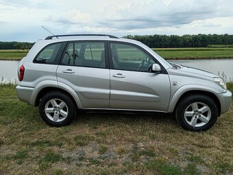 Toyota Rav4  2005 2l Vvti - 3