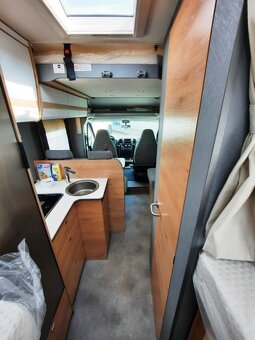 Obytný automobil Fiat Ducato Dethleffs 05/2025 - 3