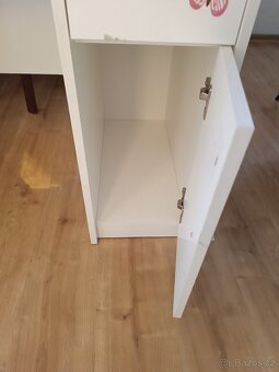Dětský psací stůl - 3