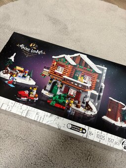 Lego Icons 10325 - 3