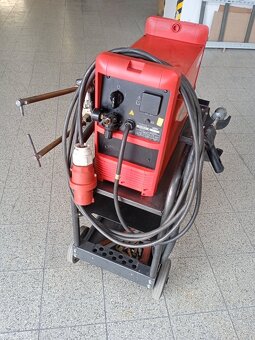 Bodová svářečka se spotovačkou - 3