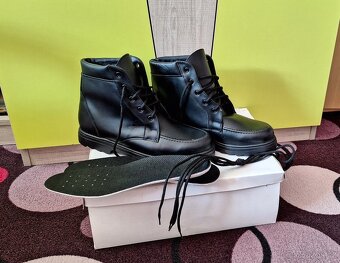 Vyšší boty... - 3