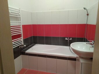 Pronájem novějšího bytu 2+kk Velká Bystřice - 3