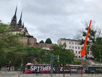 Pronájem kadeřnického křesla - 3