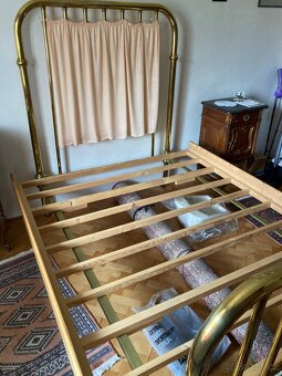 Manželská postel - 3