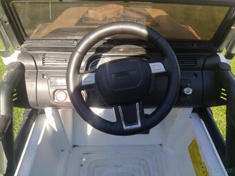 Dětské elektrické autíčko - 3