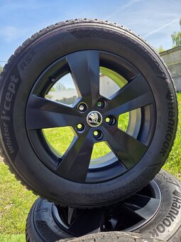 Pěkná zimní sada Škoda Superb 3 16" 5x112 215/60/16 - 3
