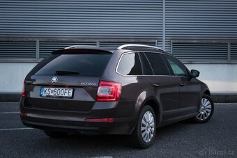 Škoda Octavia Combi 2.0 TDI Elegance/Style - 3